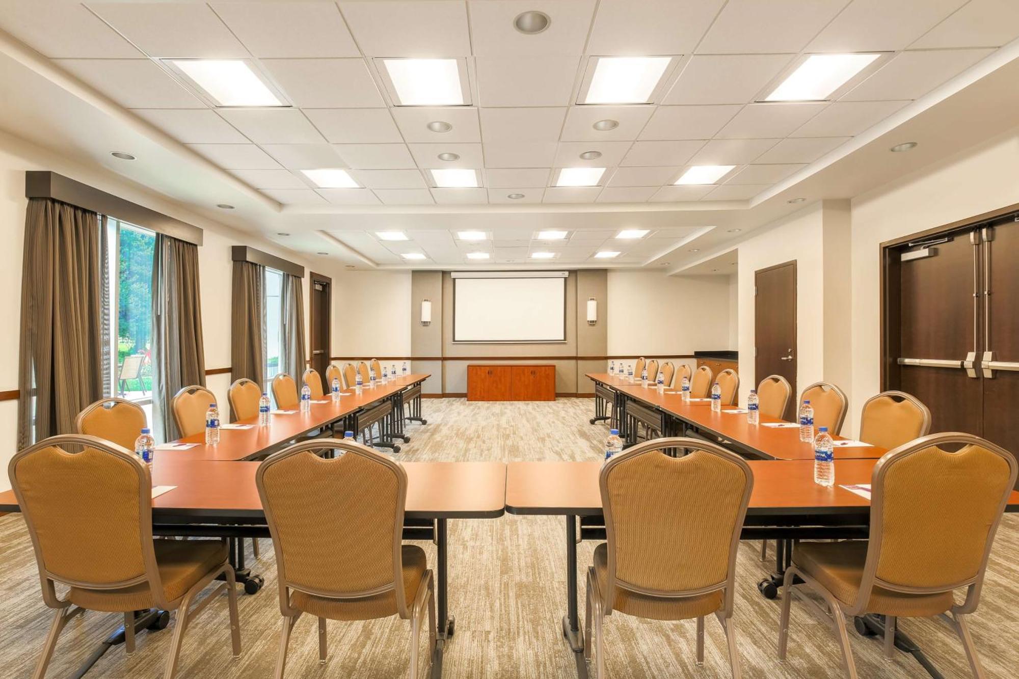 Hyatt Place Uc Дейвис Экстерьер фото